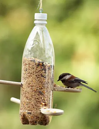 Articole din sticle de plastic cu propriile lor mâini