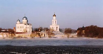 Jurjev-kolostor, Novgorod régióban, Novgorod