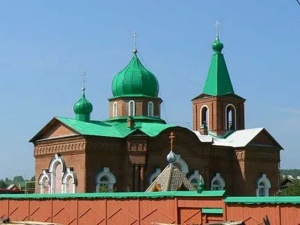 Holy rugók Szentháromság kolostor Village Taraskovo - szentélyek Magyarország