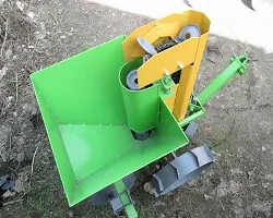 Plantarea cartofilor motor bloc ca plantă