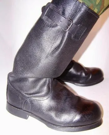 Originea diferitelor tipuri de pantofi, cizme Partea 4 - de la soldați la fetish, site-ul lui Sergei Curia