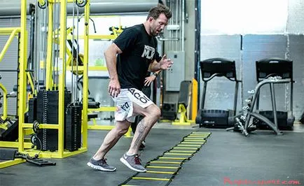 program de formare Ryan Bader