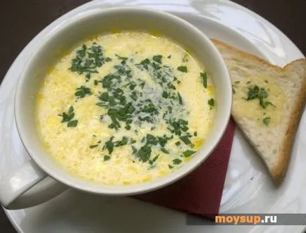 O reteta simpla - modul de a găti supă de brânză cu cârnați