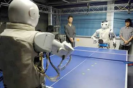 Robot pentru tenis de masă, video