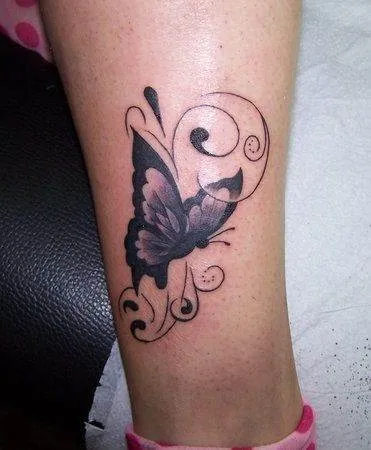 fluture tatuaj