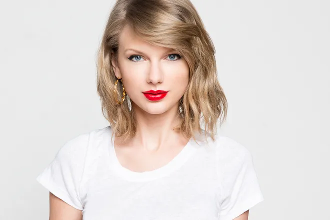 Taylor Swift - biografie, fotografii, viața personală, știri 2017 melodii