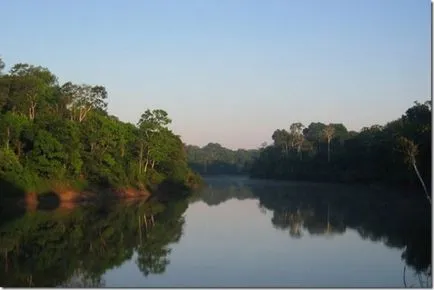 A legnagyobb és leghosszabb folyója, Dél-Amerika, az Amazonas