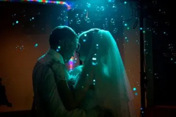 Megjelenítése buborékok egy esküvő, kiadó egy generátor hatalmas buborékok Moszkvában