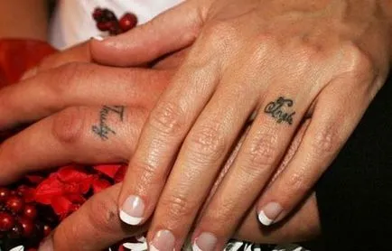 Tatuaje sub formă de inele de nunta