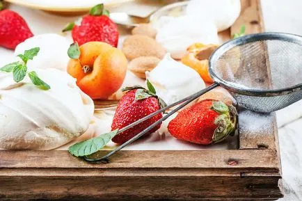 Cake „Pavlova” lépésről lépésre recept a híres desszert, a hivatalos honlapján receptek Julia