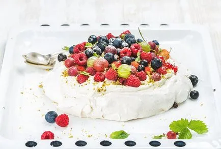 Cake „Pavlova” lépésről lépésre recept a híres desszert, a hivatalos honlapján receptek Julia