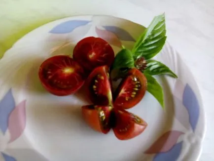 Tomate și o grămadă de ciocolată dulce - o mană cerească pentru gastronomic