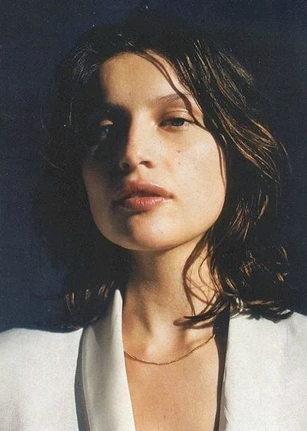 Transformarea Laetitia Casta