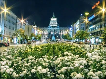 A prágai Vencel tértől, a történelem, irányokat, képek és videó