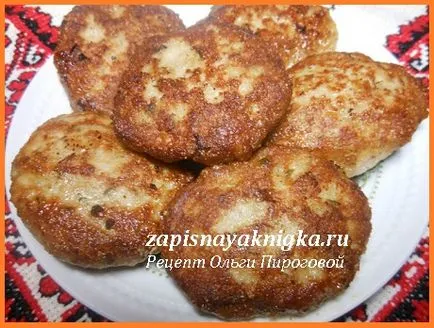 Вкусни бургери е разбъркван кайма