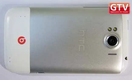 Nyitva HTC Sensation XL műszaki felülvizsgálat nyitható
