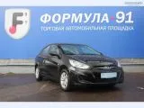 Hyundai Solaris 2011-ben, hamarosan 2 év megyek én solyarike, ferdehátú, automata