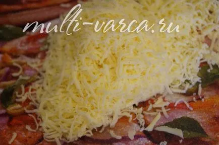 Печени домати, пълнени със сирене в multivarka