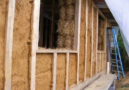 Стена изолационни стърготини предимствата и недостатъците на стърготини (с глина, варовик, слама, пепел, цимент)