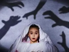 Félelem a sötétben - fóbia, amely hatással van nemcsak a gyerekek