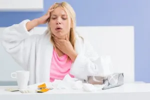 Durere în gât atunci când tuse (alege tratamentul corect)