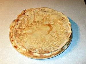 tort Pancake cu pui, ciuperci și brânză