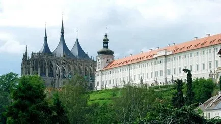 Church csontrakás a Cseh Köztársaságban - csontrakás Kutna Hora