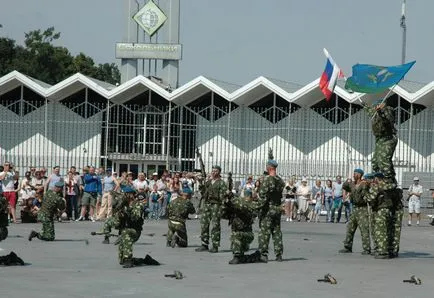 Airborne napja ünnepelte Sokolniki - független kerületi újság