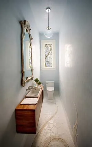 A design a keskeny fürdőszobával plus