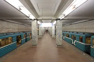 Filjovszkaja, Budapest, séta a metró