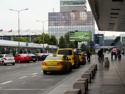 Cum se ajunge la Aeroportul din Praga