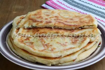 Как да се готви khachapuri, домакини свят