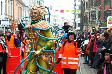 Hogyan alakult ki a modern fesztiválok területén öröm - szabadban ezen a nyáron!