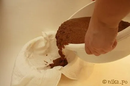 Cum de a face ciuperci din papier mache cu mâinile lor