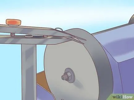Как да се изострят назъбено ножици
