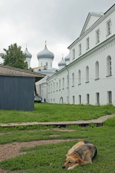 Manastirea Yuriev in regiunea Novgorod