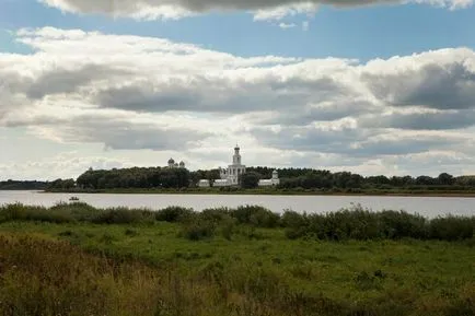 Manastirea Yuriev in regiunea Novgorod