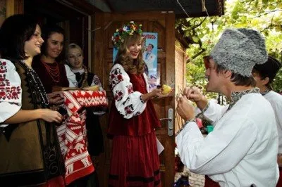 Vám keresés és partnerkereső hagyomány a menyasszony és a vőlegény ma és az elmúlt évszázadokban