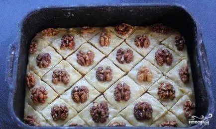 miere Baklava - un pas cu pas reteta cu fotografii de pe