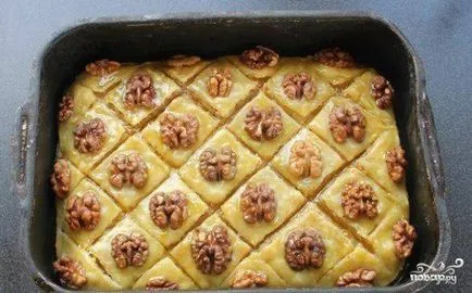 miere Baklava - un pas cu pas reteta cu fotografii de pe