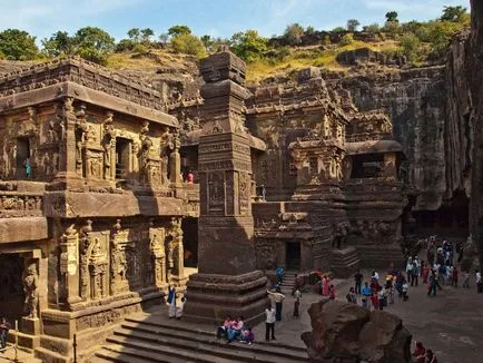 Ellora India ─ atracție