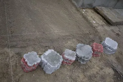Corectați ouătoare plăci de beton de pavaj la cabana pe tehnologia de lucru zidărie, procedura și