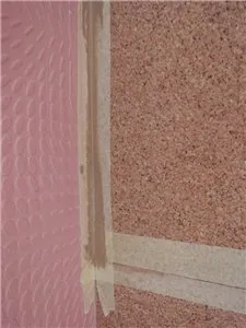 Cork alátét a falon helyett tapéta - Finish „dugó”