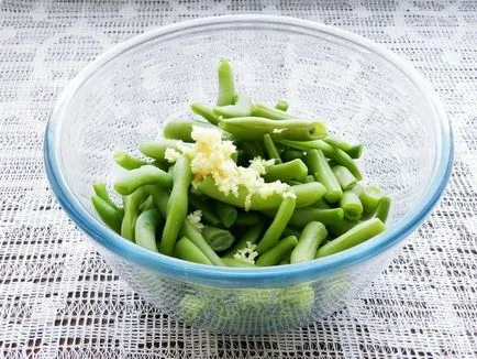 Salata de fasole verde congelate