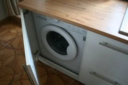 Tippek, hogyan kell telepíteni egy mosógép a konyhában mosogató