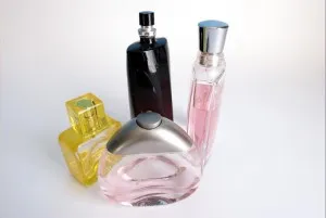 Митнически конфискувани парфюми