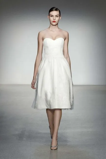 Simplitatea bogat de nunta rochii amsale