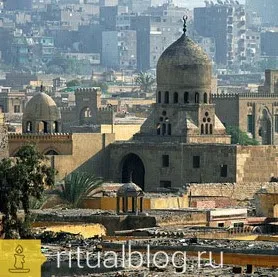 City of the Dead Kairóban, rituális kritikus, a kérdésekre adott válaszok kapcsolatos temetkezési szolgáltatások