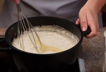 Hogyan készítsünk egy tortát „sáfrány” lépésről lépésre recept fotók