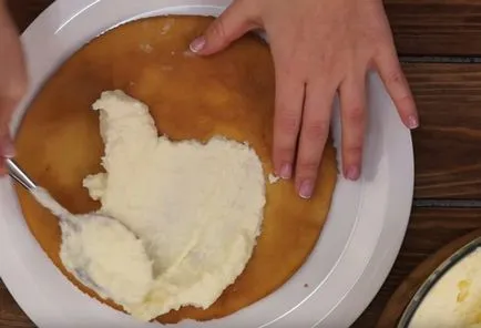 Hogyan készítsünk egy tortát „sáfrány” lépésről lépésre recept fotók